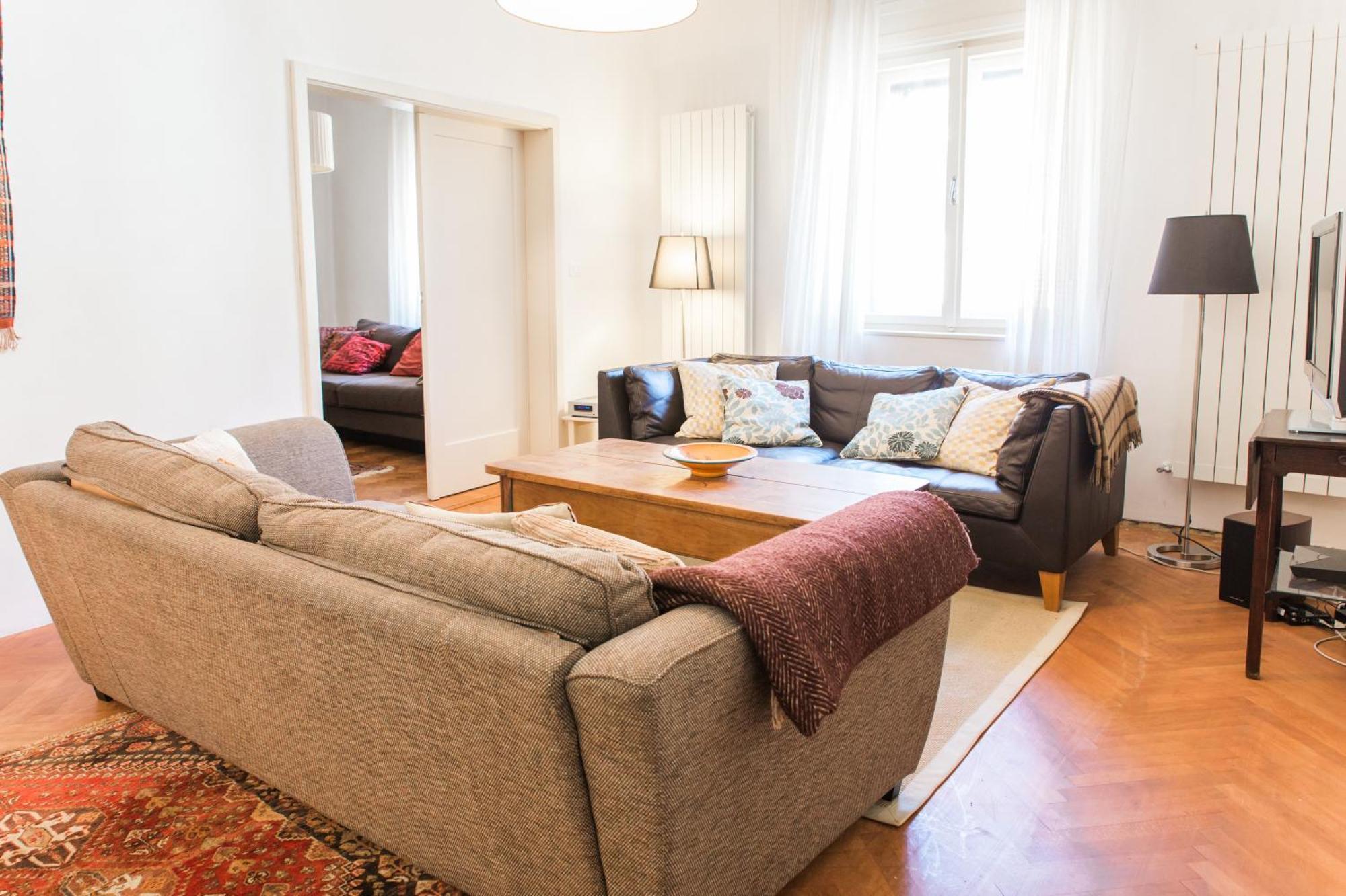 Tolmin Center Apartments Townhouse & Loft Exteriör bild